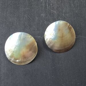 Antique Mother Of Pearl Seashell Round Earrings
